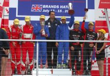 GT Open, Ferrari e Aston si dividono Brands Hatch